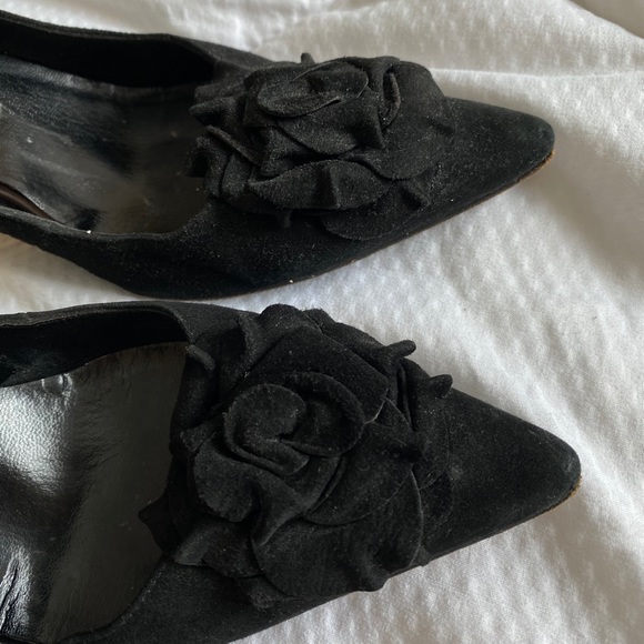 Suede Manolo Blahnik Heels w/ Flower Detail - Picture 6 of 6